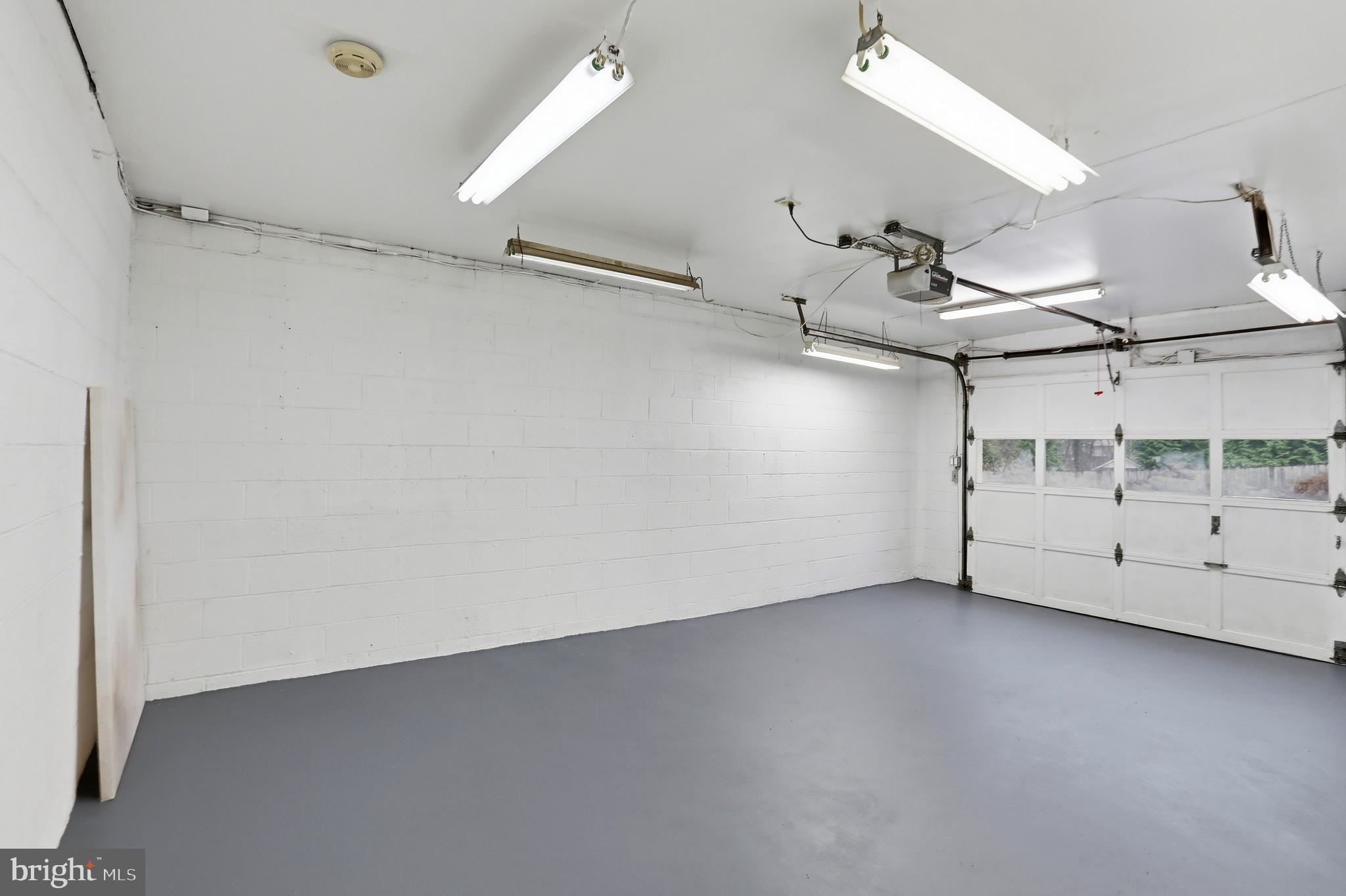 11328 Vale Road Oakton, VA 22124 - Photo 27 of 34 a view of a room with an empty space