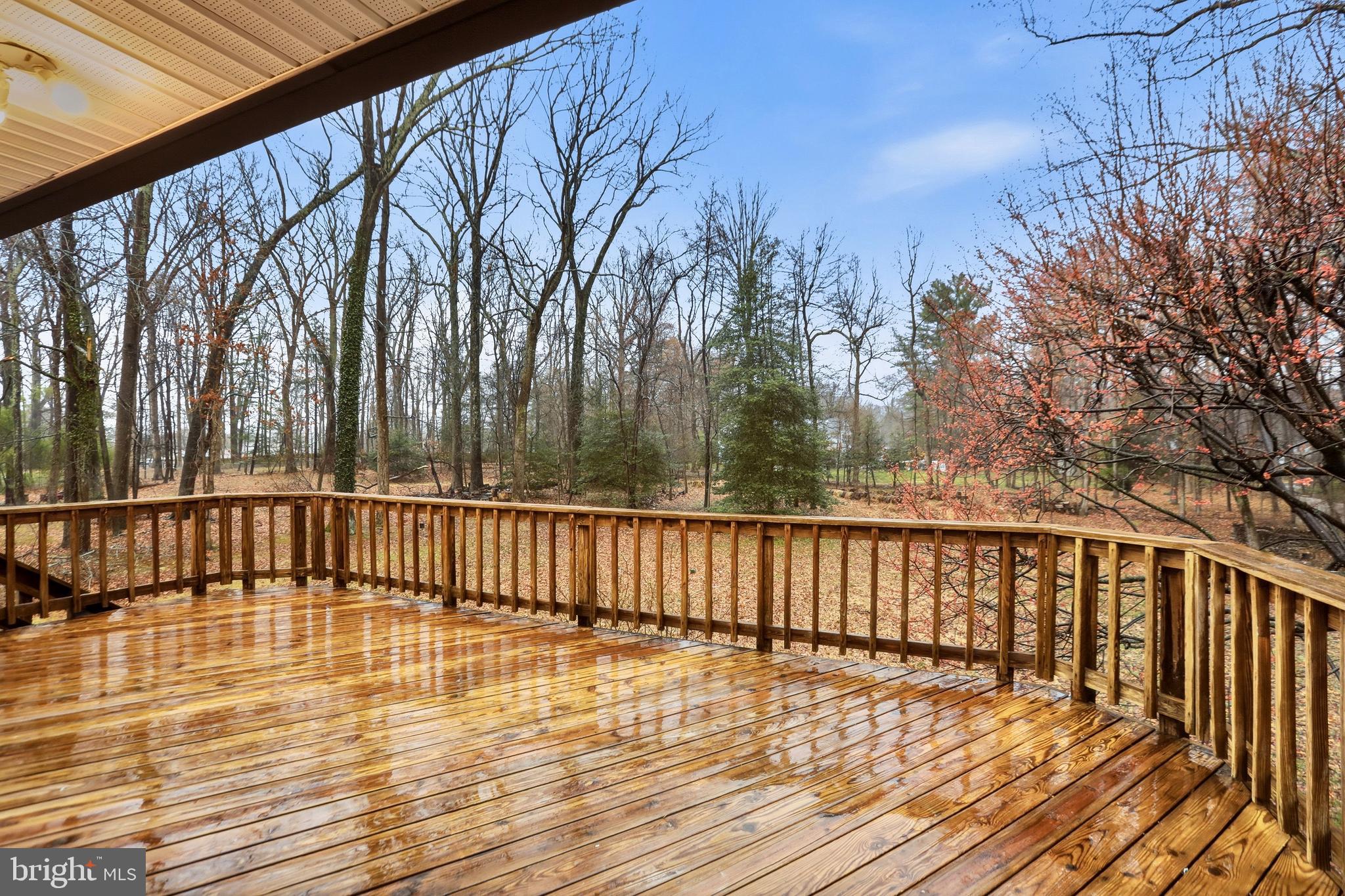 11328 Vale Road Oakton, VA 22124 - Photo 29 of 34 a view of balcony with wooden floor and fence