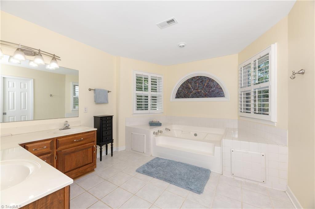 2600 Burke Farm Road Clemmons, NC 27012 - Photo 25 of 48