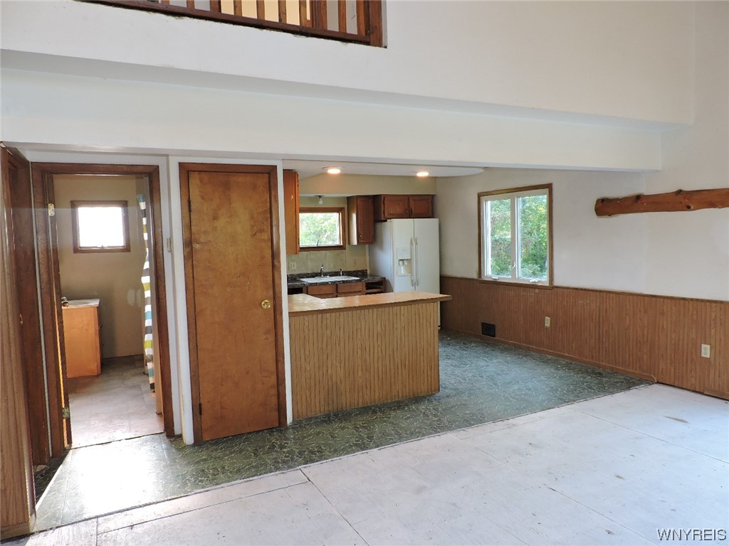 1215 Saunders Settlement Road Lewiston, NY 14305 - Photo 16 of 28