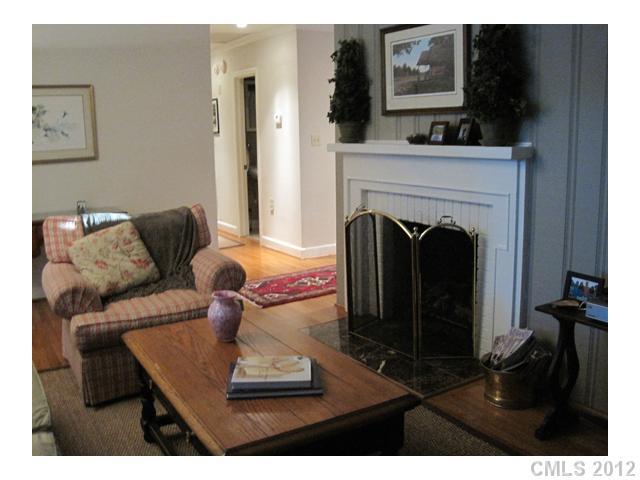 601 Lochridge Road Charlotte, NC 28209 - Photo 7 of 14 Gallery Image 7