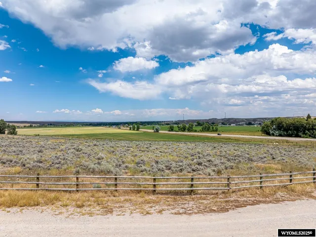 $79,900 | 0 Van Vleet Lane, Lander, WY 82520