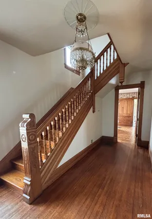 $107,500 | 581 North Seminary Street, Galesburg, IL 61401