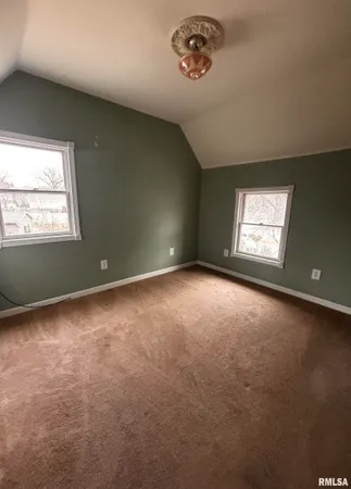 $107,500 | 581 North Seminary Street, Galesburg, IL 61401