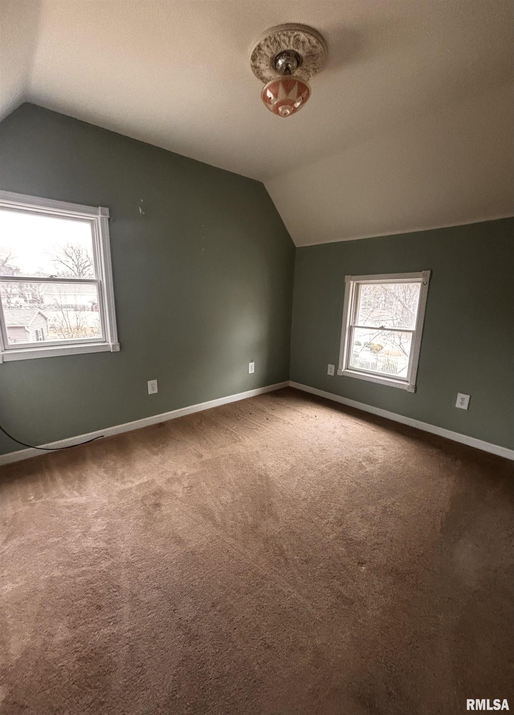 581 North Seminary Street Galesburg, IL 61401 - Photo 21 of 25