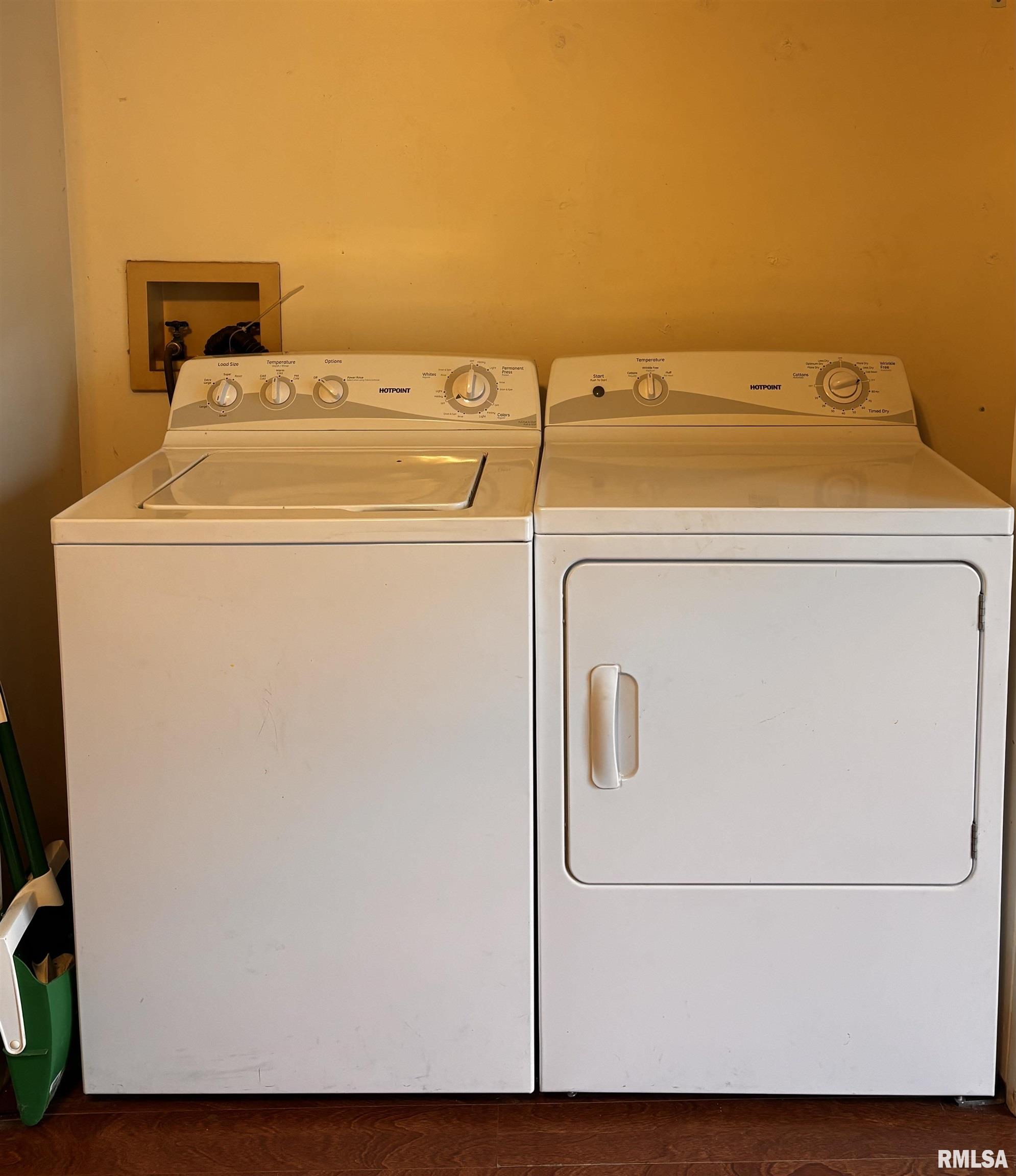 581 North Seminary Street Galesburg, IL 61401 - Photo 22 of 25