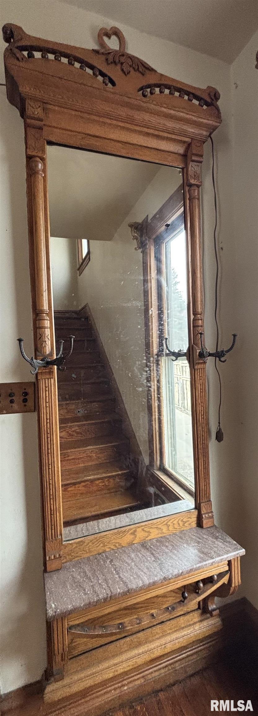 581 North Seminary Street Galesburg, IL 61401 - Photo 5 of 25