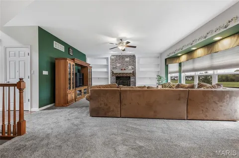 $525,000 | 2050 Hannah Drive, Wentzville, MO 63385