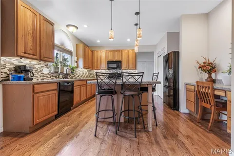 $525,000 | 2050 Hannah Drive, Wentzville, MO 63385