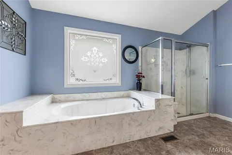 $525,000 | 2050 Hannah Drive, Wentzville, MO 63385