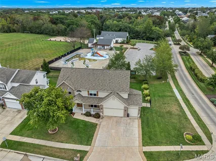 $525,000 | 2050 Hannah Drive, Wentzville, MO 63385