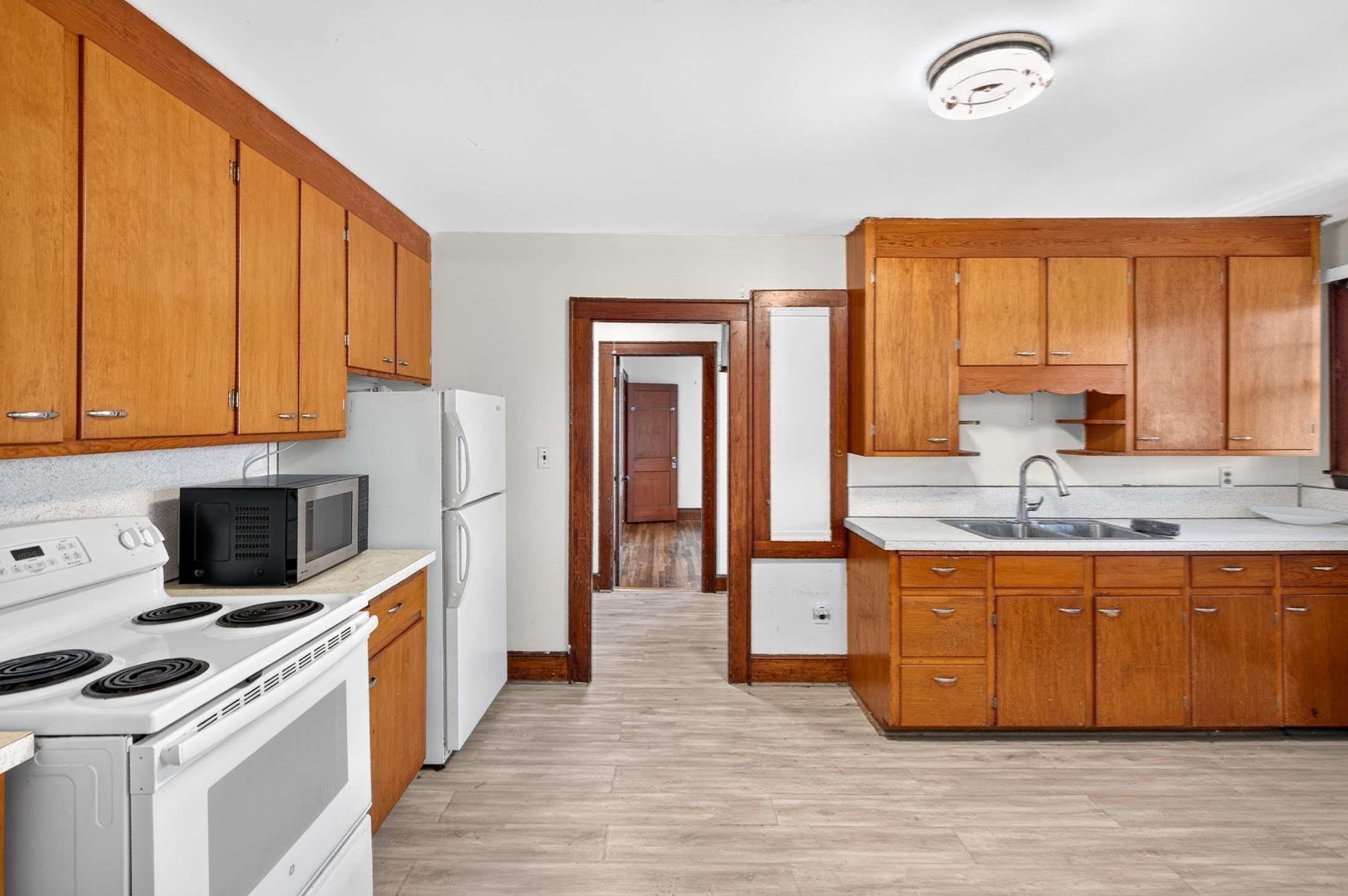 9-13 Nathan Road Waltham, MA 02453 - Photo 19 of 36 Gallery Image 19