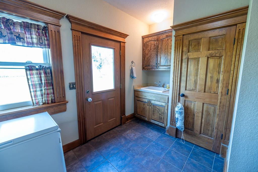 10791 Northeast State Rte D Butler, MO 64730 - Photo 43 of 99