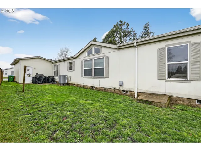 $420,000 | 1614 Granite Street, Woodburn, OR 97071