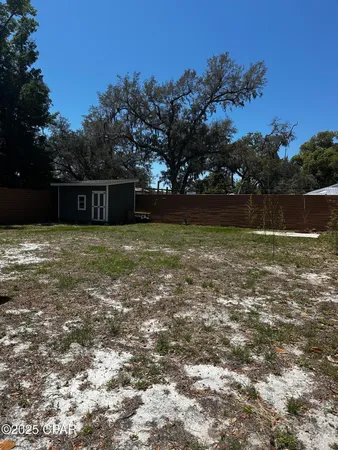 $2,100 | 1105 Hickory Avenue, Panama City, FL 32401