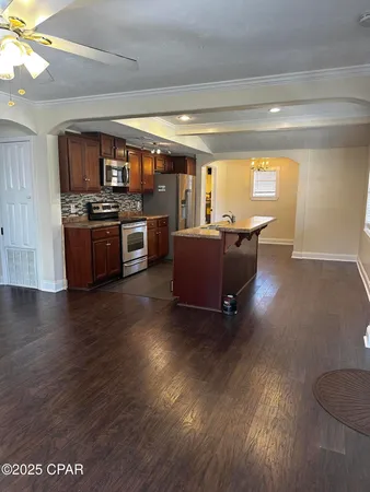$2,100 | 1105 Hickory Avenue, Panama City, FL 32401