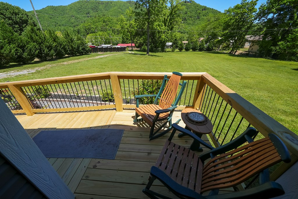 66 School House Road Robbinsville, NC 28771 - Photo 5 of 18