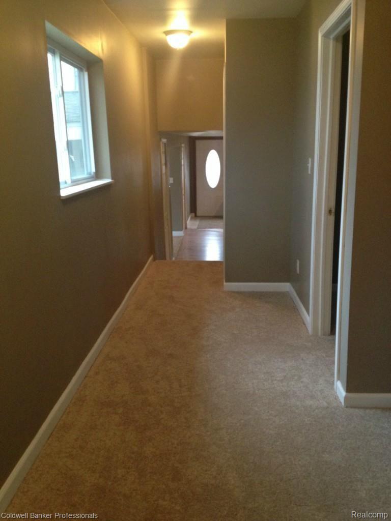 8808 Fish Lake Road Holly, MI 48442 - Photo 33 of 38 IMG_2165.jpg