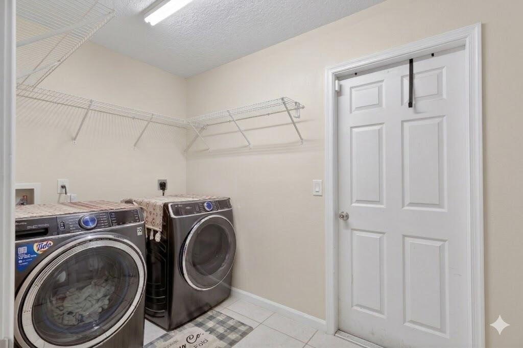 557 Southwest Halkell Avenue Port St. Lucie, FL 34953 - Photo 25 of 36 image 19