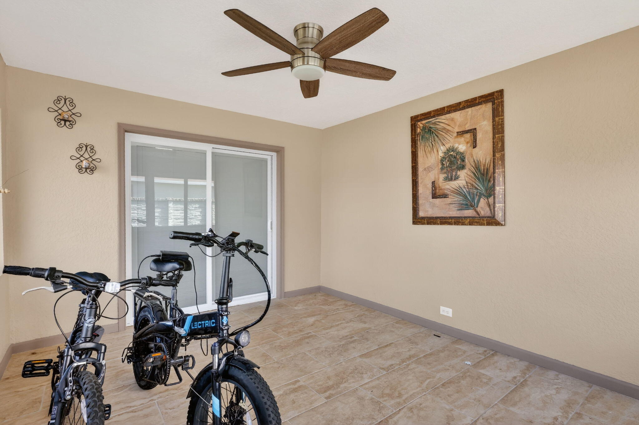 557 Southwest Halkell Avenue Port St. Lucie, FL 34953 - Photo 29 of 36 40-web-or-mls-5P1A3055