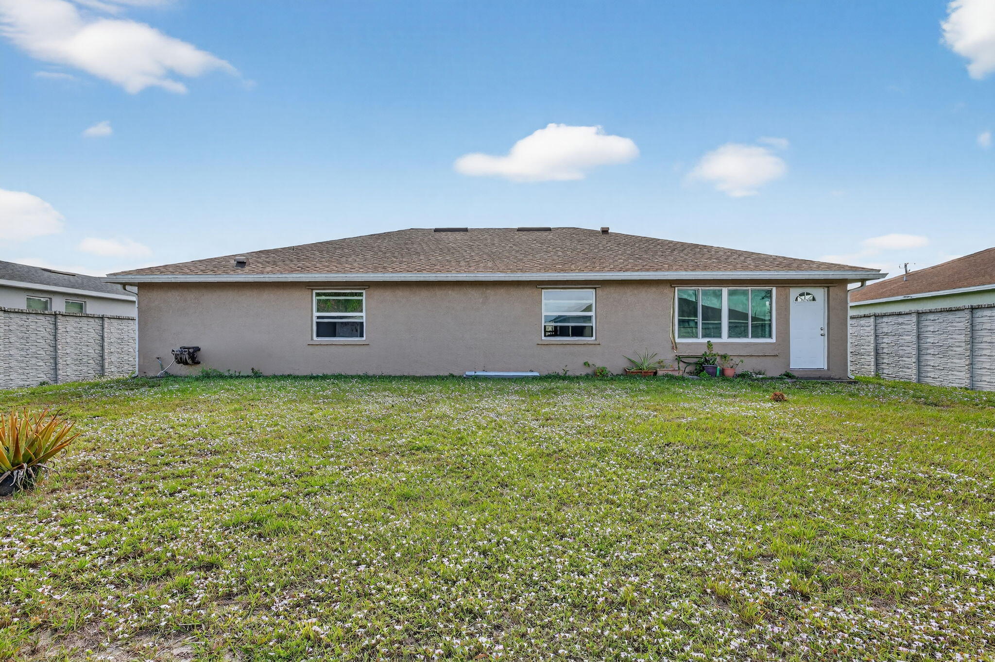 557 Southwest Halkell Avenue Port St. Lucie, FL 34953 - Photo 33 of 36 43-web-or-mls-5P1A3068