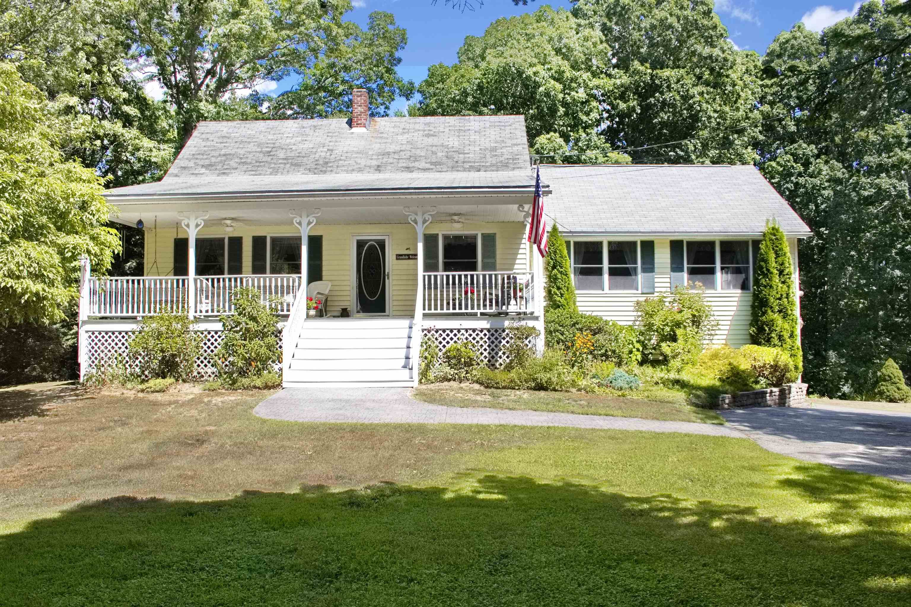 75 Jonathan Avenue Rochester, NH 03839 - Photo 1 of 39