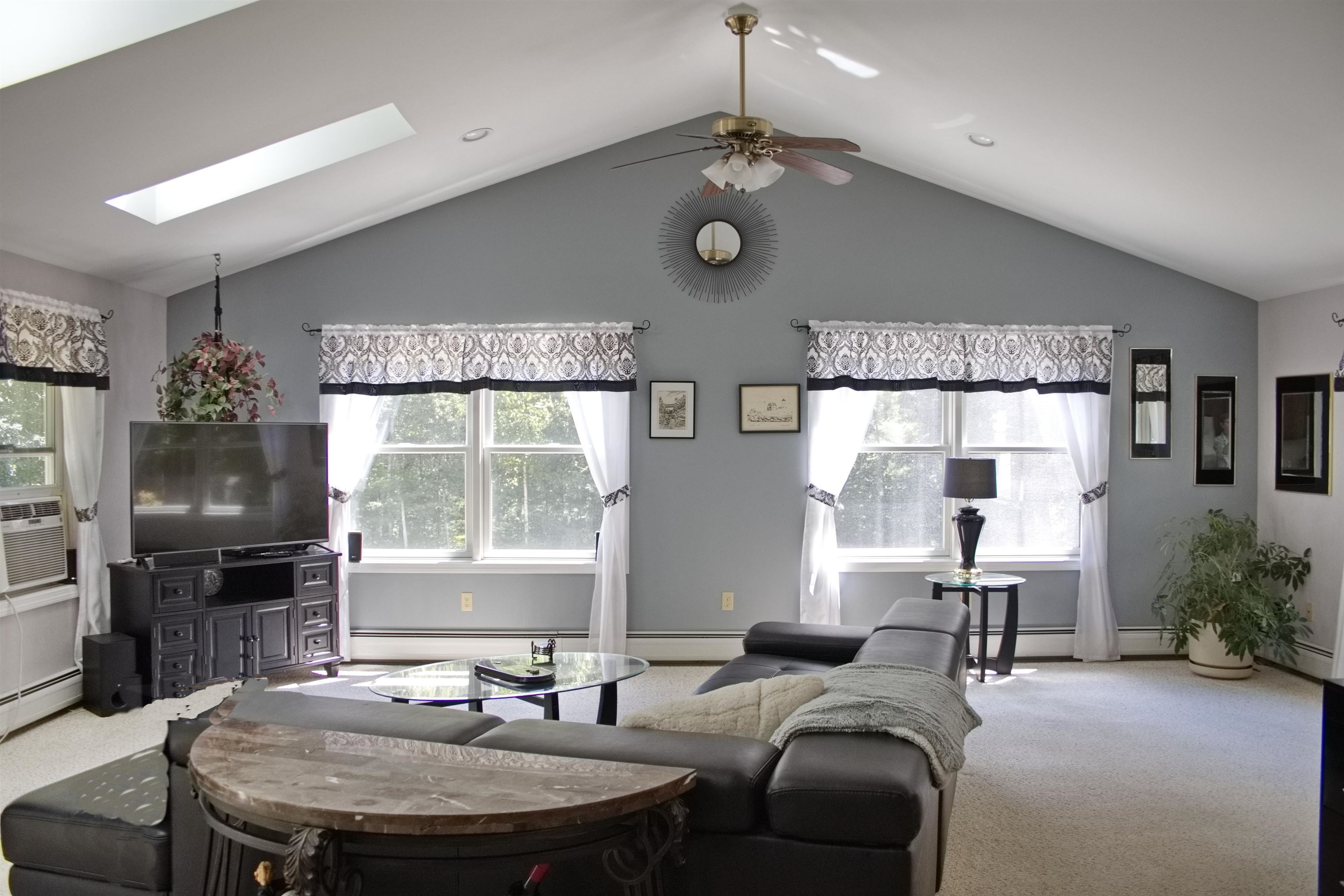 75 Jonathan Avenue Rochester, NH 03839 - Photo 8 of 39