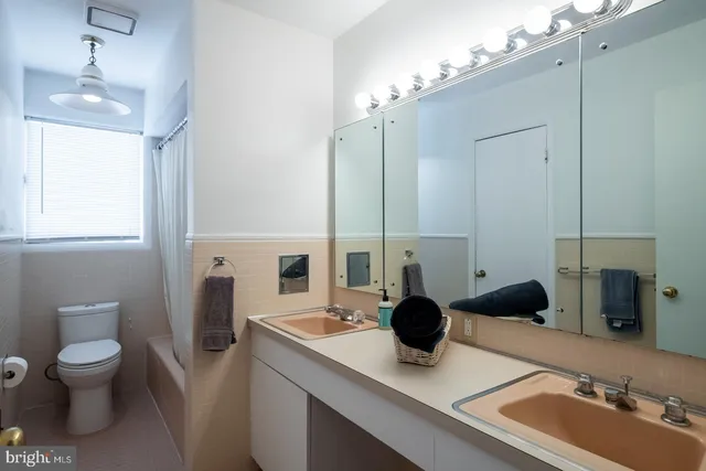 $540,000 | 1519 Meadowlark Road, Wyomissing, PA 19610