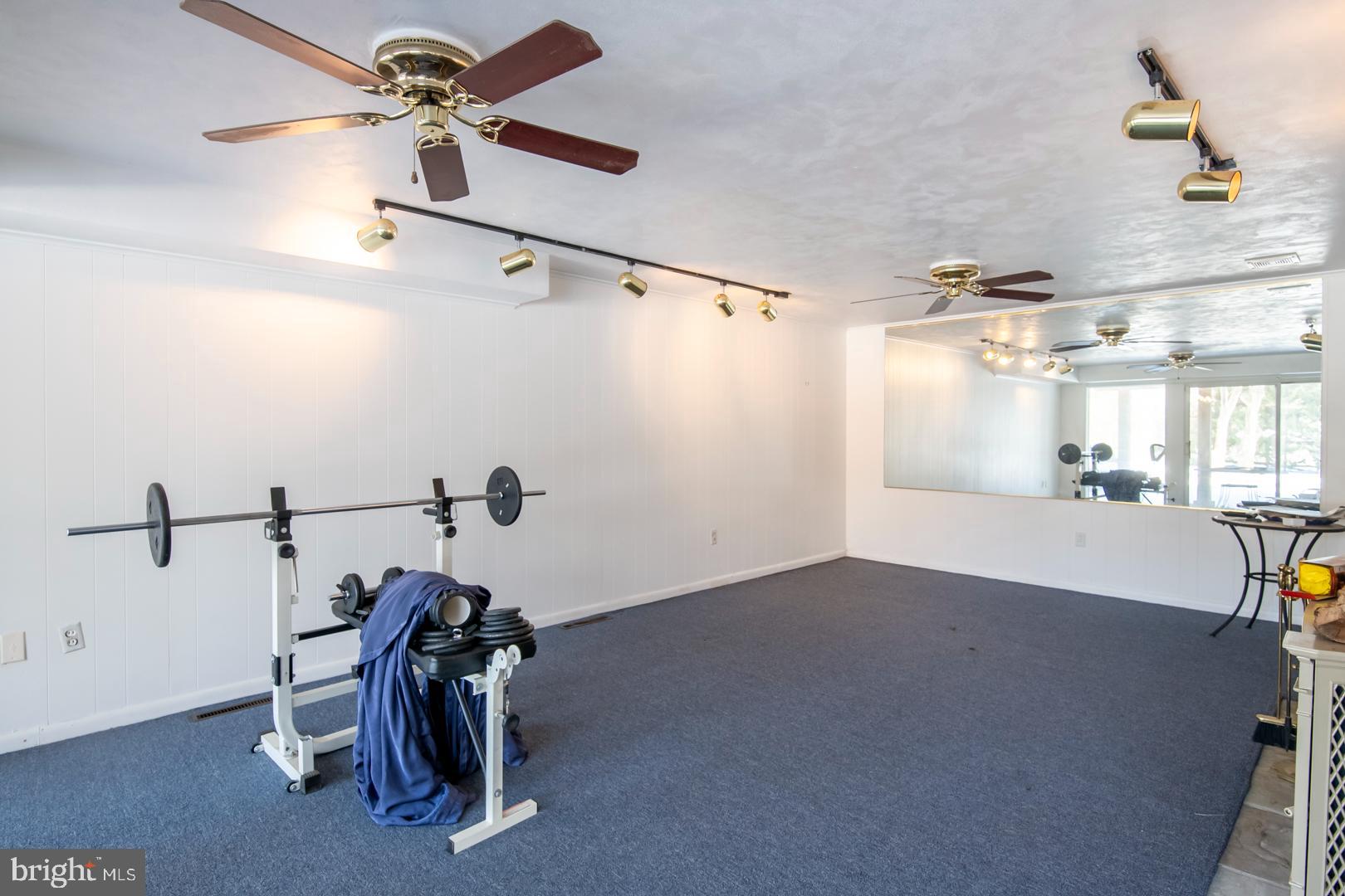 1519 Meadowlark Road Wyomissing, PA 19610 - Photo 23 of 34