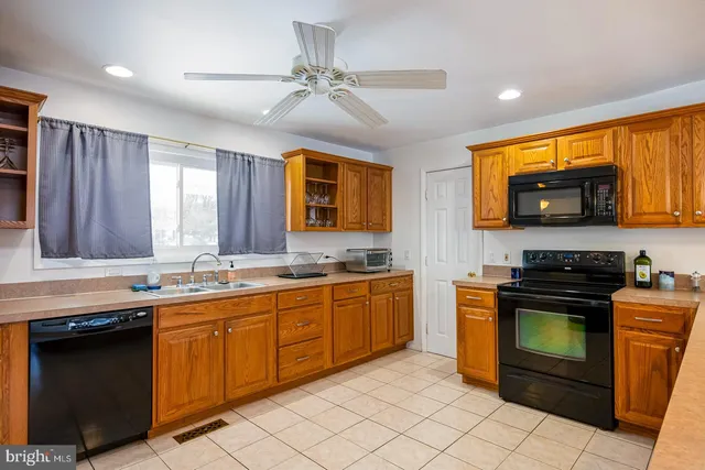 $540,000 | 1519 Meadowlark Road, Wyomissing, PA 19610