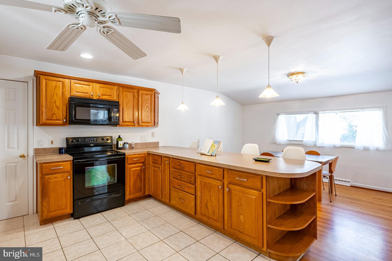 1519 Meadowlark Road Wyomissing, PA 19610 - Photo 10 of 34