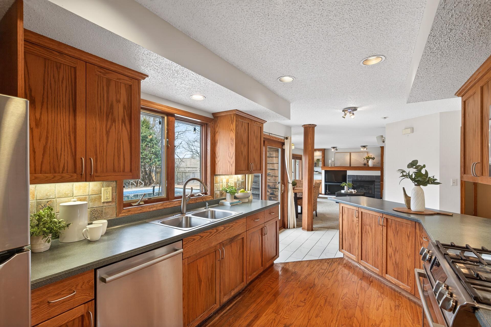 115 Smith Avenue Wayzata, MN 55391 - Photo 25 of 68
