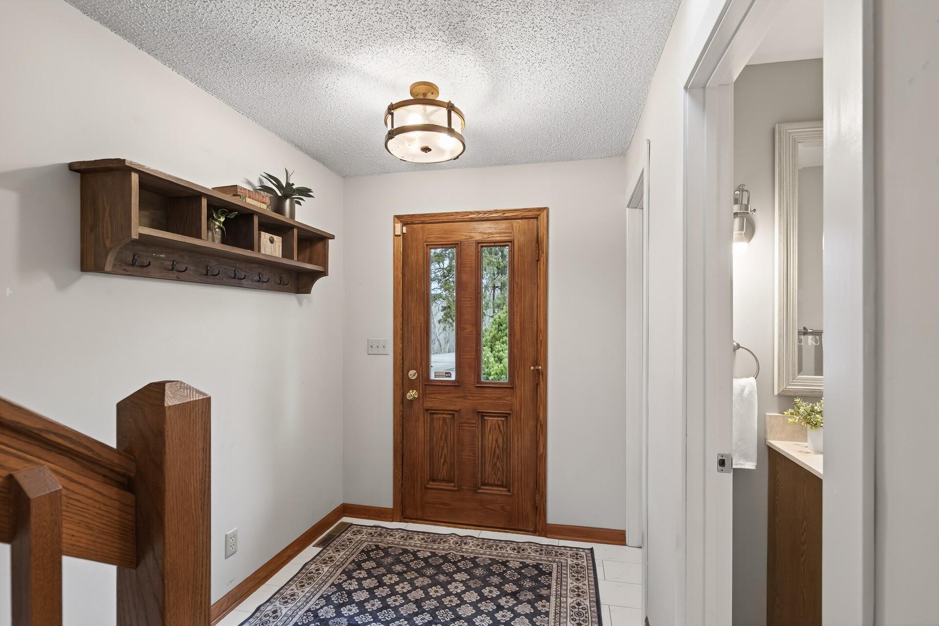 115 Smith Avenue Wayzata, MN 55391 - Photo 3 of 68