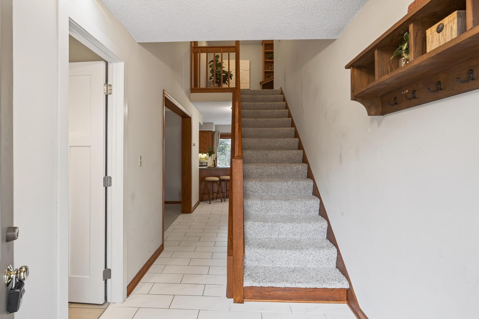115 Smith Avenue Wayzata, MN 55391 - Photo 4 of 68