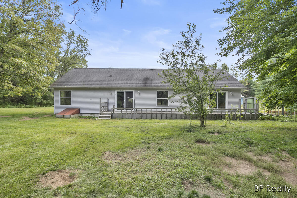 5669 East Baseline Road White Cloud, MI 49349 - Photo 32 of 54 IMG_1029