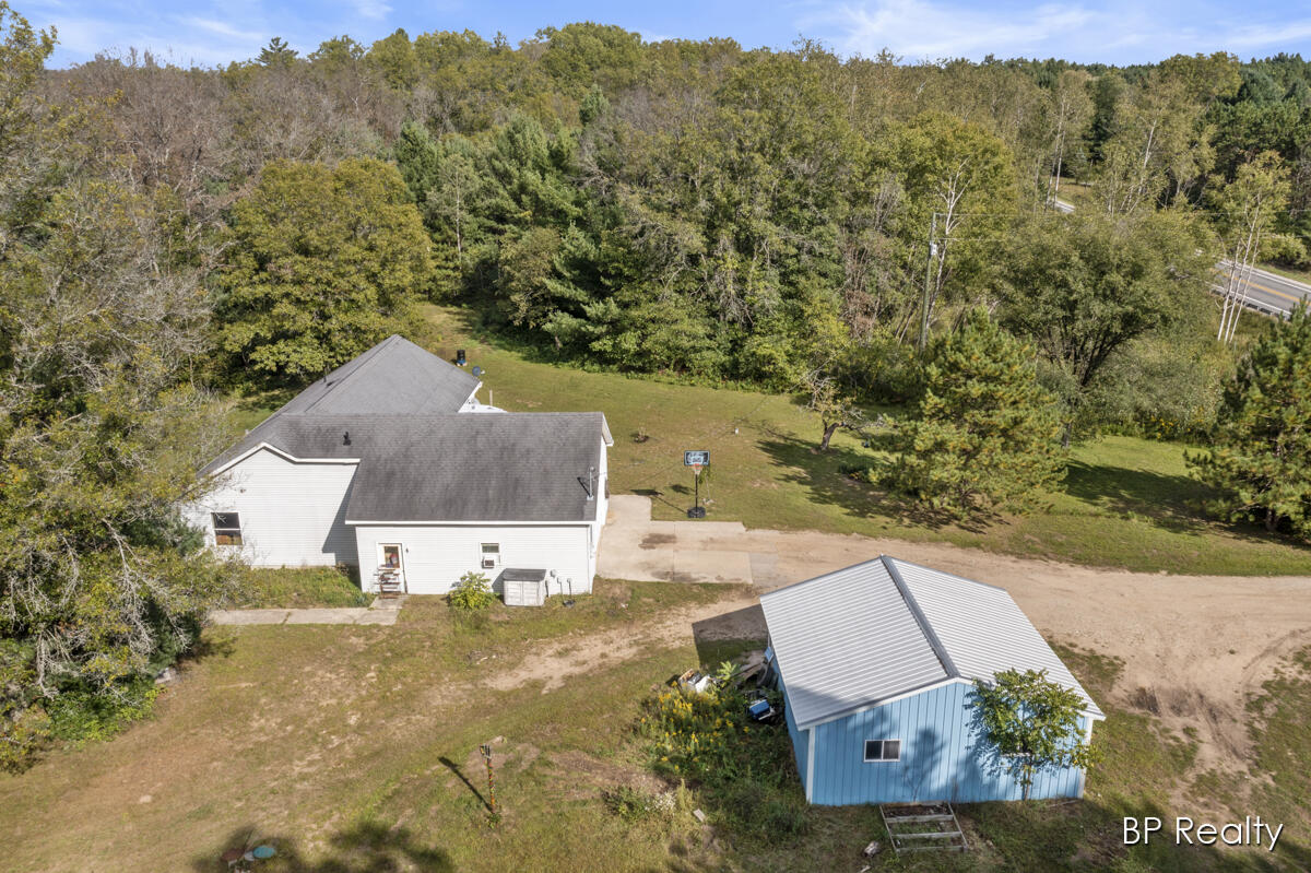 5669 East Baseline Road White Cloud, MI 49349 - Photo 45 of 54 IMG_1046