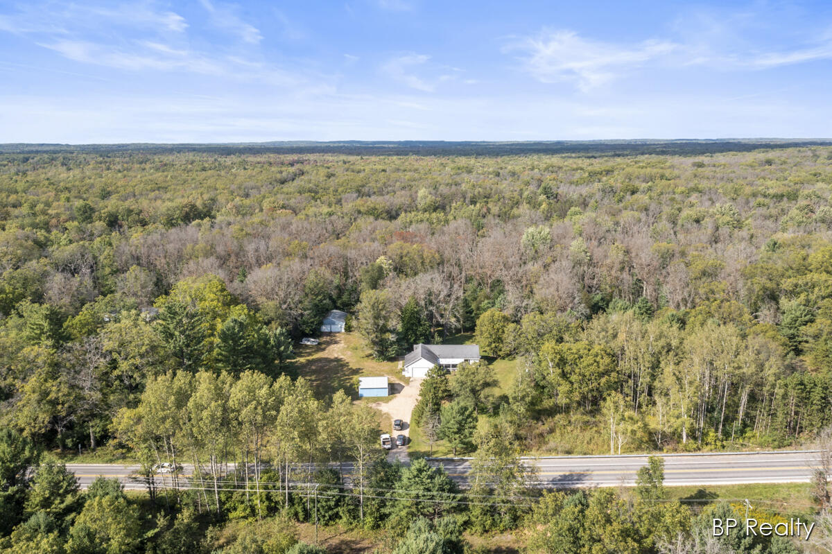 5669 East Baseline Road White Cloud, MI 49349 - Photo 53 of 54 IMG_1044