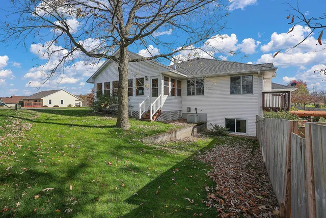 $494,900 | W1162 Aspen Drive, Spring Valley, WI 54767