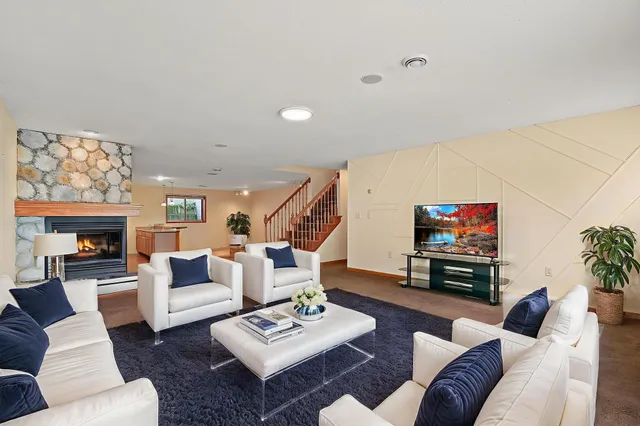 $494,900 | W1162 Aspen Drive, Spring Valley, WI 54767