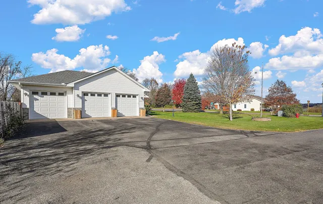 $494,900 | W1162 Aspen Drive, Spring Valley, WI 54767