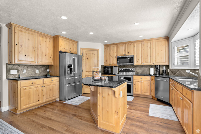 11474 South Jordan Farms Road South Jordan, UT 84095 - Photo 9 of 40