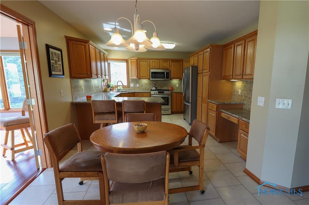 8565 Stitt Road Monclova, OH 43542 - Photo 10 of 32 Gallery Image 10