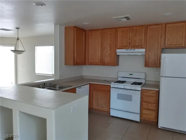 $1,500 | 3123 Inlet Bay Avenue, North Las Vegas, NV 89031