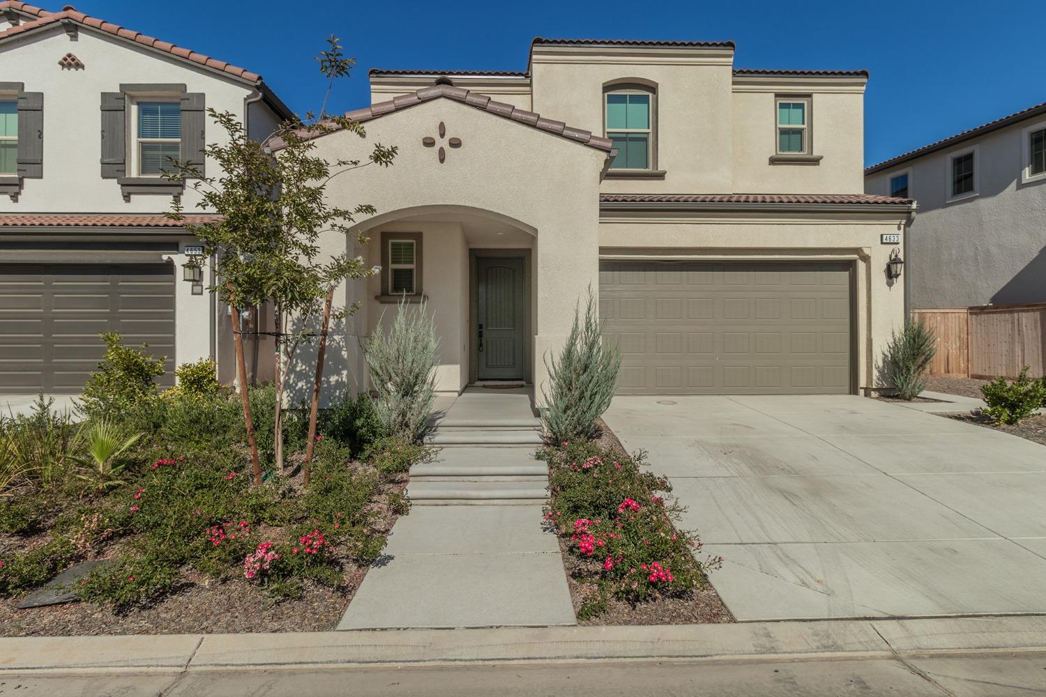 4633 Twin Oaks Road Madera, CA 93636 - Photo 1 of 49 Gallery Image 1