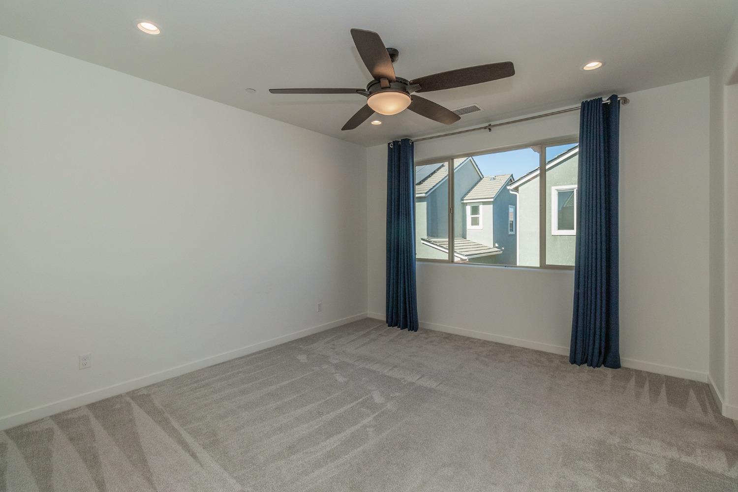 4633 Twin Oaks Road Madera, CA 93636 - Photo 12 of 49 Gallery Image 12