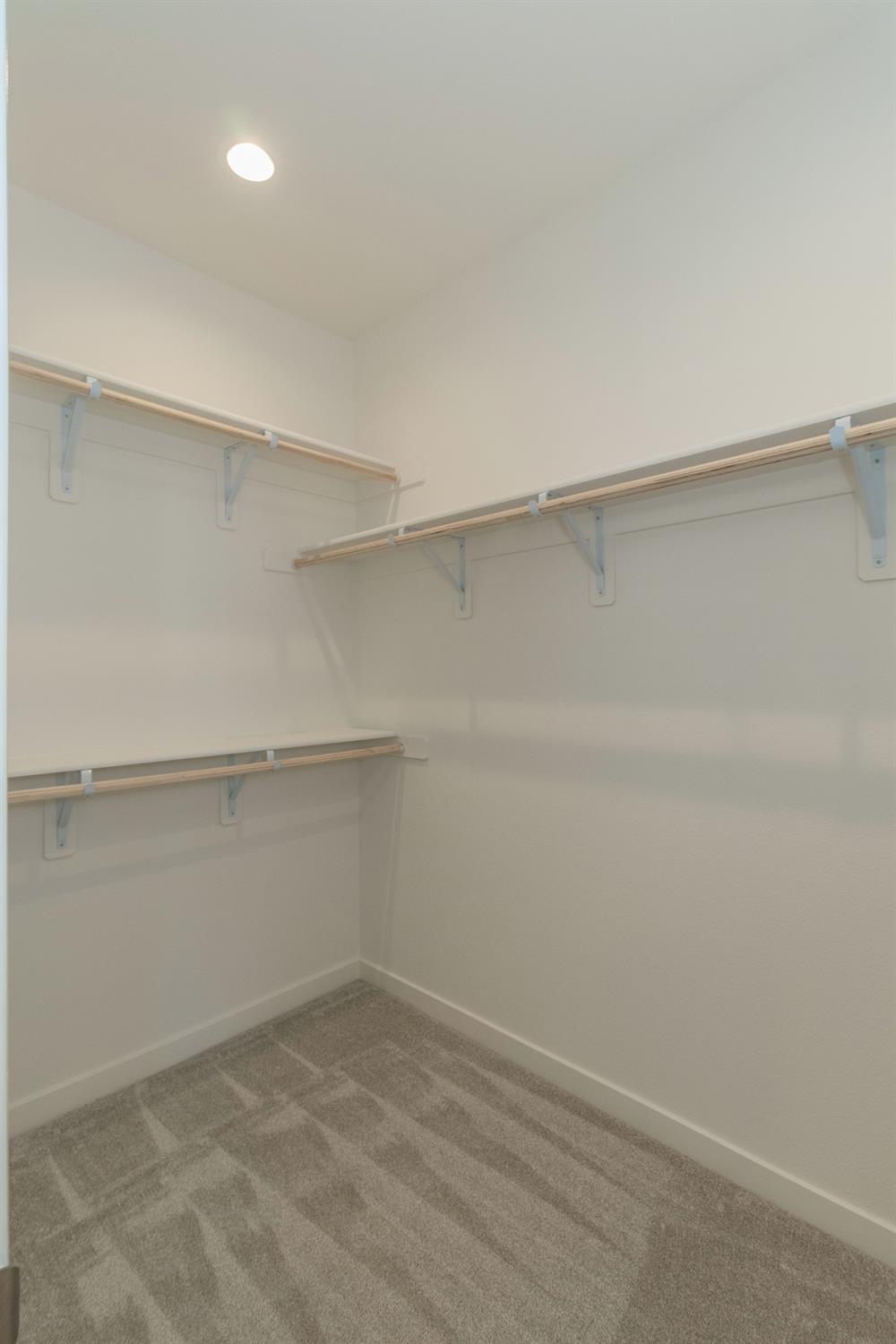 4633 Twin Oaks Road Madera, CA 93636 - Photo 15 of 49 Gallery Image 15