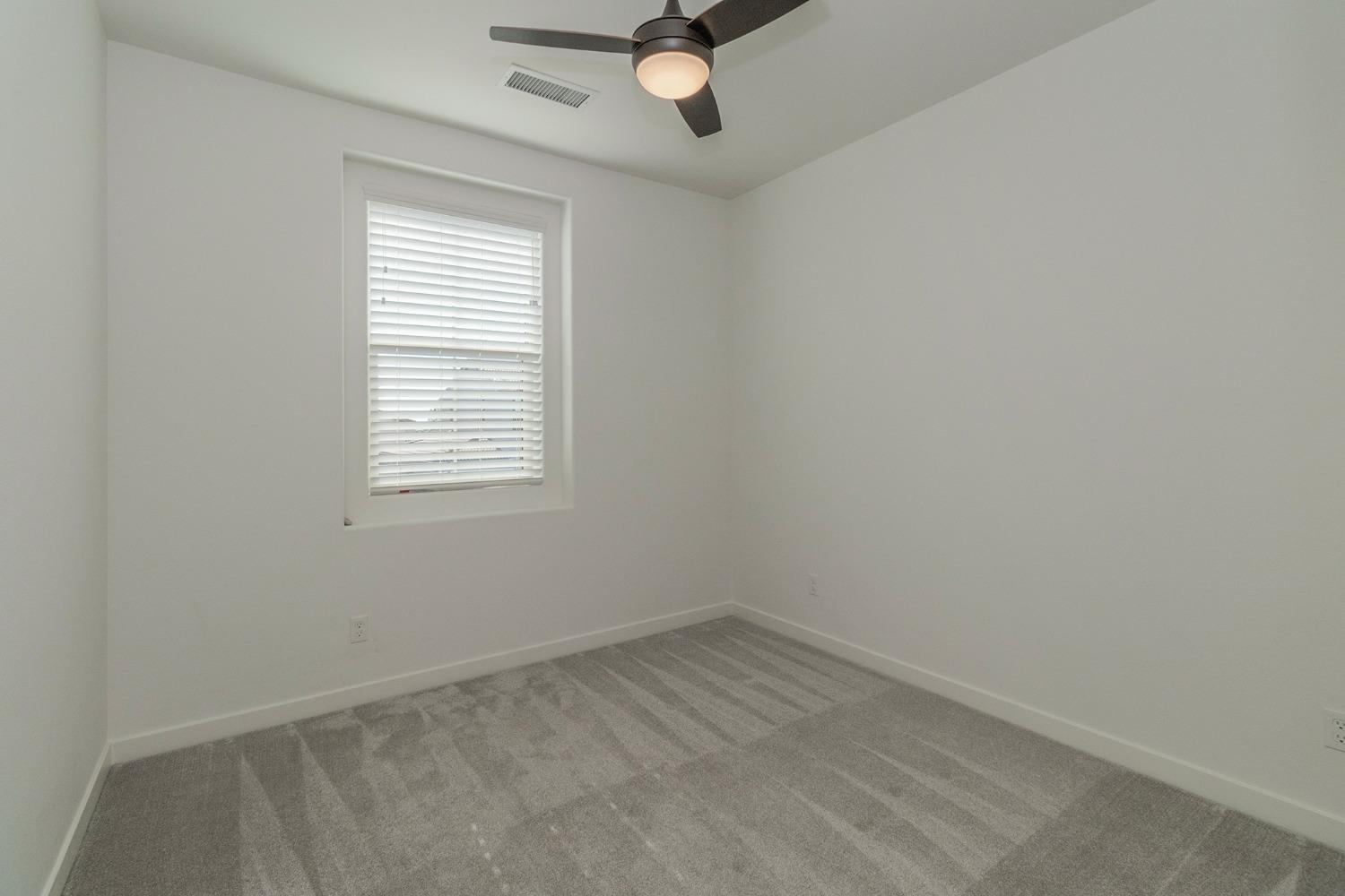4633 Twin Oaks Road Madera, CA 93636 - Photo 16 of 49 Gallery Image 16