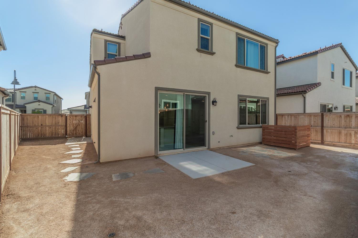 4633 Twin Oaks Road Madera, CA 93636 - Photo 23 of 49 Gallery Image 23