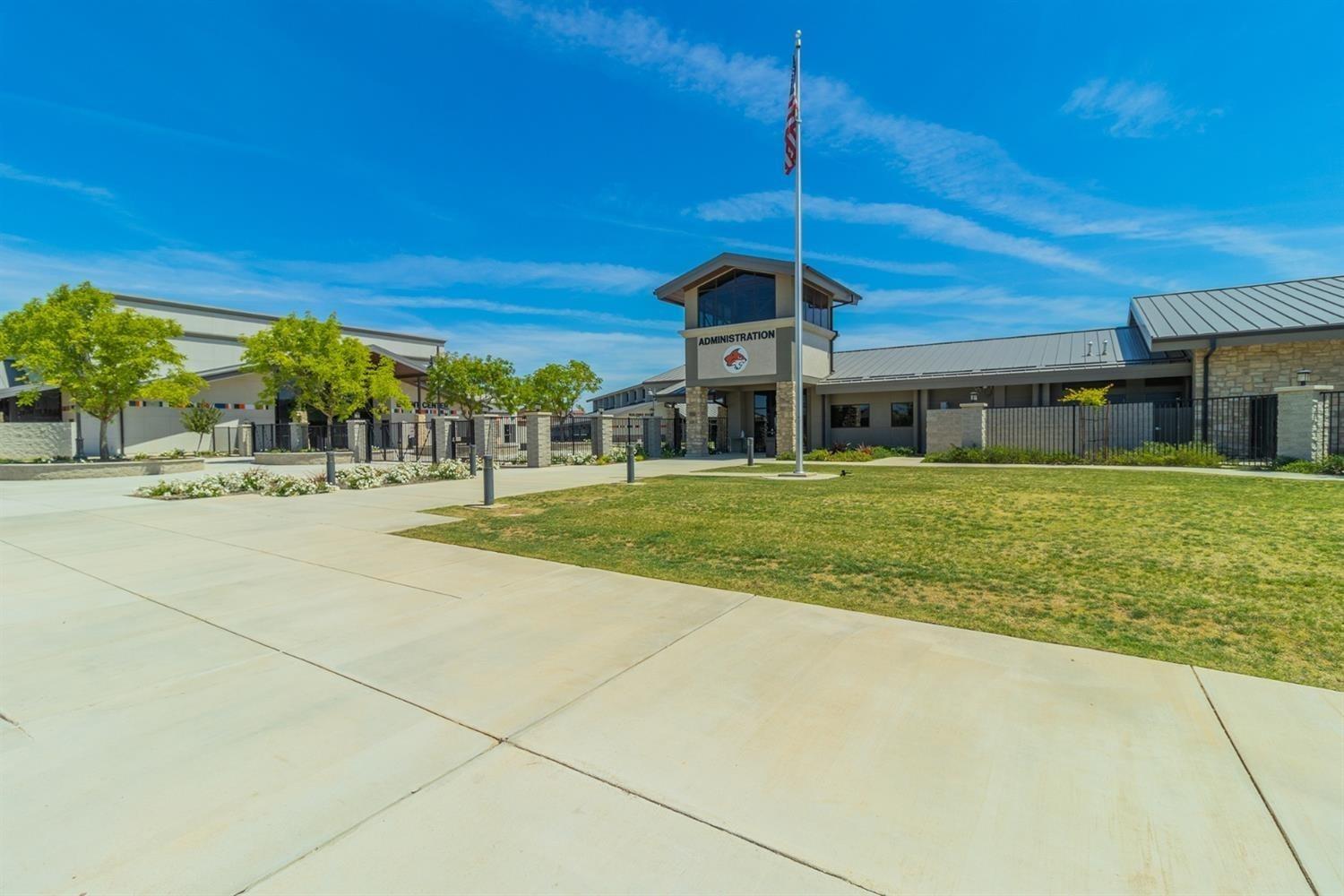 4633 Twin Oaks Road Madera, CA 93636 - Photo 45 of 49 Gallery Image 45