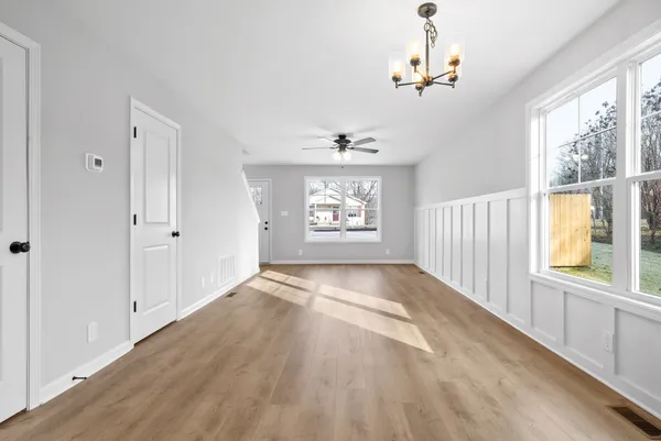 $1,250 | 332 Church Street, Unit C, Clarksville, TN 37040